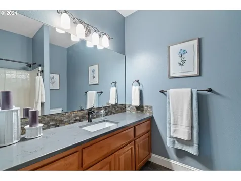 1720 S Taverner Drive Ridgefield WA 98642