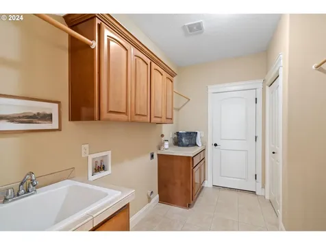 1720 S Taverner Drive Ridgefield WA 98642