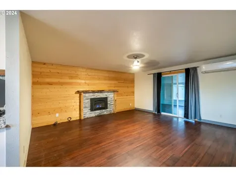 6313 Dennis Drive Klamath Falls OR 97603