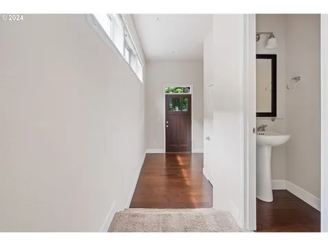 6848 Nw 164th Avenue Portland OR 97229