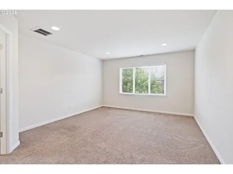6848 Nw 164th Avenue Portland OR 97229