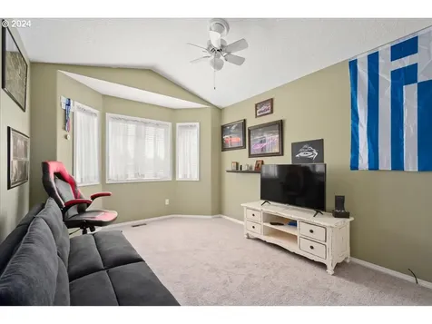 13502 Ne 1st Place Vancouver WA 98685