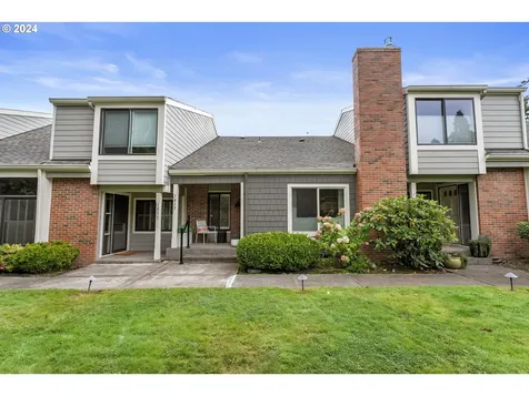 1819 Boca Ratan Drive Lake Oswego OR 97034