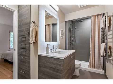1819 Boca Ratan Drive Lake Oswego OR 97034
