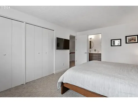1819 Boca Ratan Drive Lake Oswego OR 97034