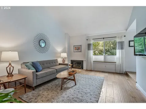 1819 Boca Ratan Drive Lake Oswego OR 97034