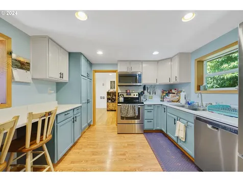 6120 Tillamook Avenue Bay City OR 97107