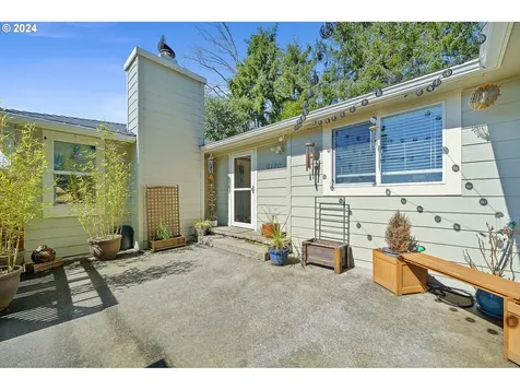6120 Tillamook Avenue Bay City OR 97107