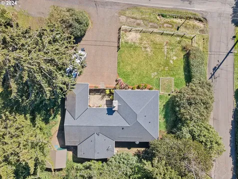 6120 Tillamook Avenue Bay City OR 97107