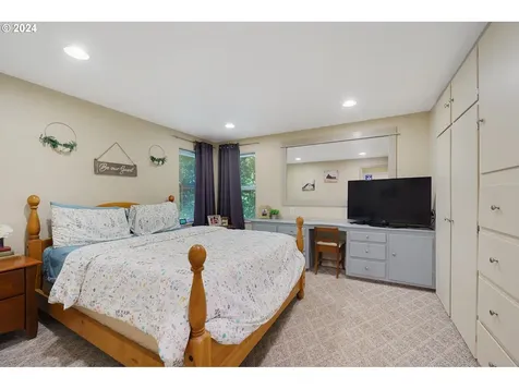 6120 Tillamook Avenue Bay City OR 97107