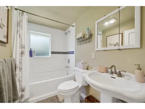 6120 Tillamook Avenue Bay City OR 97107