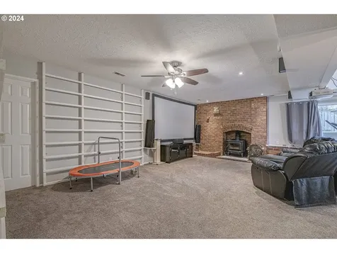 15885 Sw Barnard Court Beaverton OR 97007
