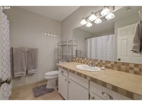 15885 Sw Barnard Court Beaverton OR 97007