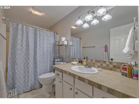 15885 Sw Barnard Court Beaverton OR 97007