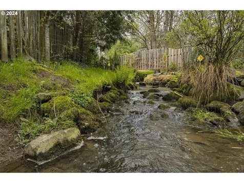 15885 Sw Barnard Court Beaverton OR 97007