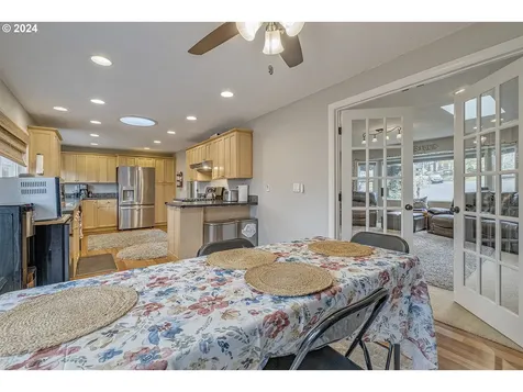 15885 Sw Barnard Court Beaverton OR 97007