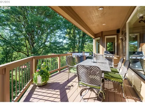 1973 SE Duncan Drive Hillsboro OR 97123