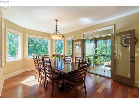 1973 SE Duncan Drive Hillsboro OR 97123