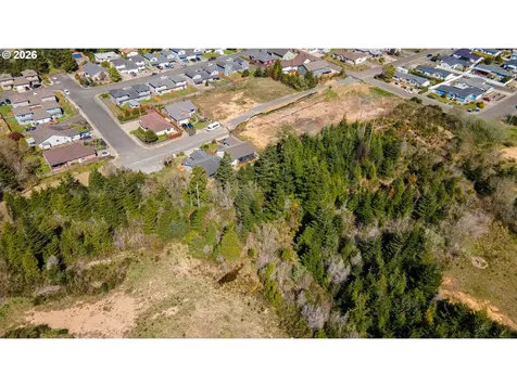 Lot 2024702 Coos Bay OR 97420