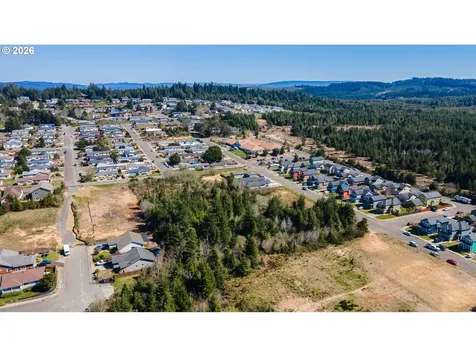Lot 2024702 Coos Bay OR 97420