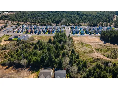 Lot 2024702 Coos Bay OR 97420