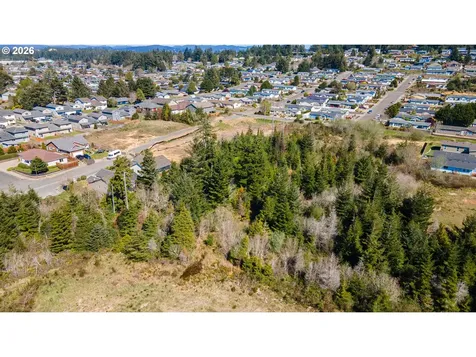 Lot 2024702 Coos Bay OR 97420