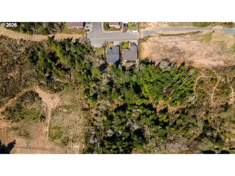 Lot 2024702 Coos Bay OR 97420