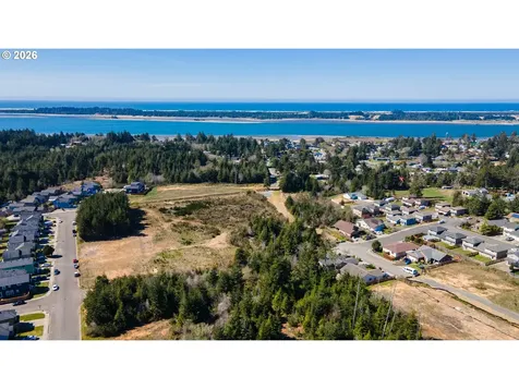 Lot 2024702 Coos Bay OR 97420