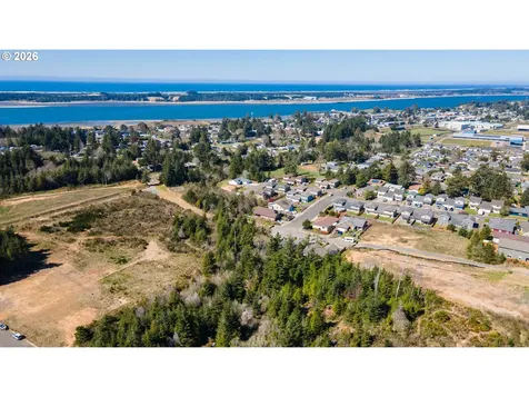 Lot 2024702 Coos Bay OR 97420