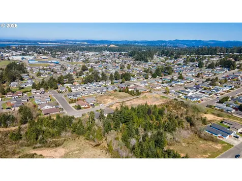 Lot 2024702 Coos Bay OR 97420
