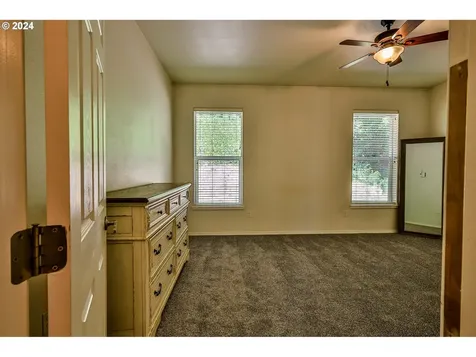 644 9th Avenue Coos Bay OR 97420