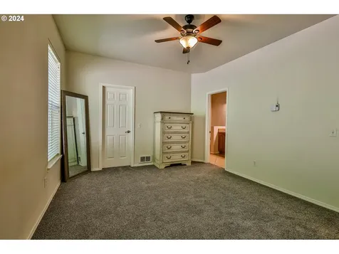 644 9th Avenue Coos Bay OR 97420