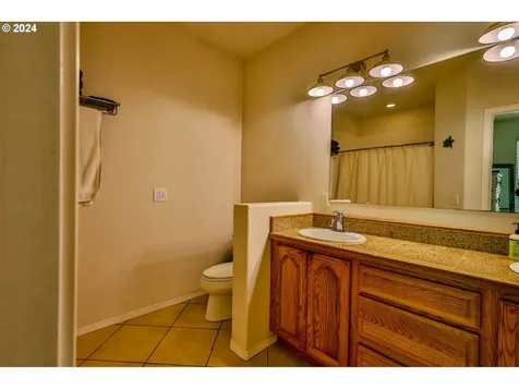 644 9th Avenue Coos Bay OR 97420