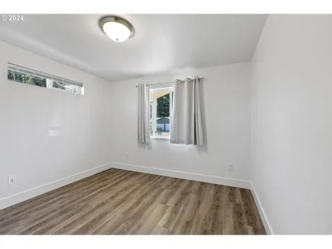 379 S 51st Place Springfield OR 97478