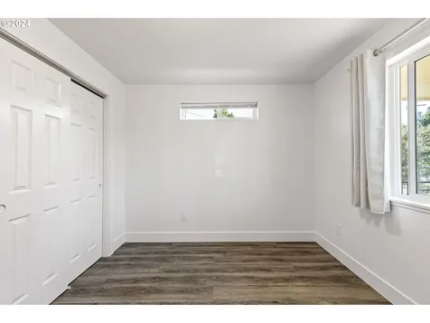 379 S 51st Place Springfield OR 97478
