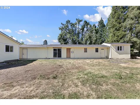 379 S 51st Place Springfield OR 97478