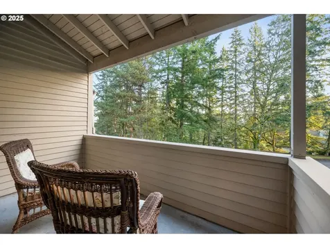 3101 Mcnary Parkway Lake Oswego OR 97035