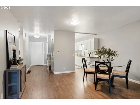3101 Mcnary Parkway Lake Oswego OR 97035