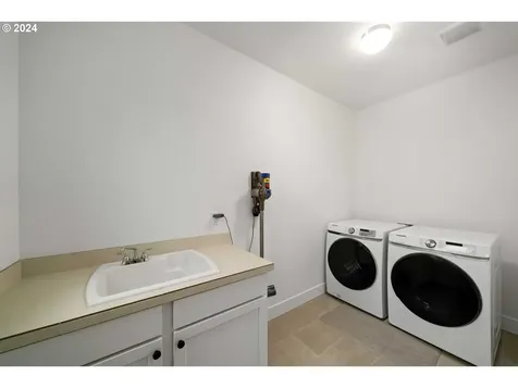 1276 NW 116th Avenue Portland OR 97229