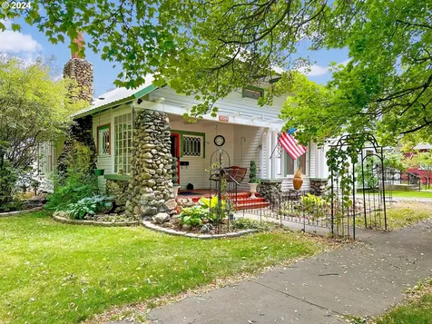 2540 3rd Street Baker City OR 97814