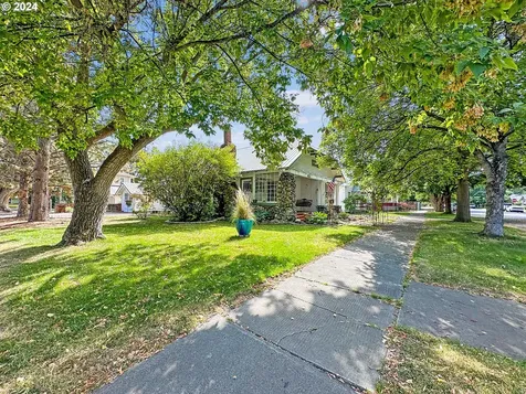 2540 3rd Street Baker City OR 97814