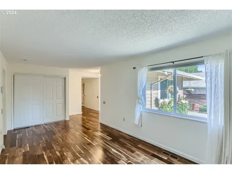 16815 SW 129th Avenue Portland OR 97224