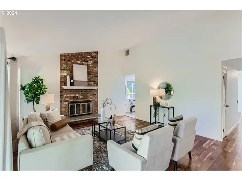 16815 SW 129th Avenue Portland OR 97224