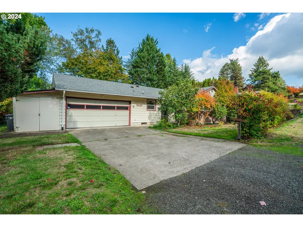 5829 SW Texas Street Portland OR 97219