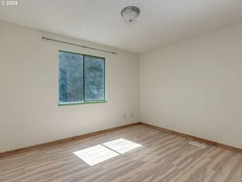 301 Cedar Hills Road Longview WA 98632