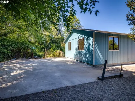 301 Cedar Hills Road Longview WA 98632