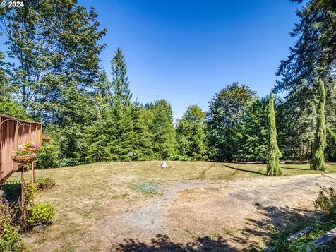 301 Cedar Hills Road Longview WA 98632