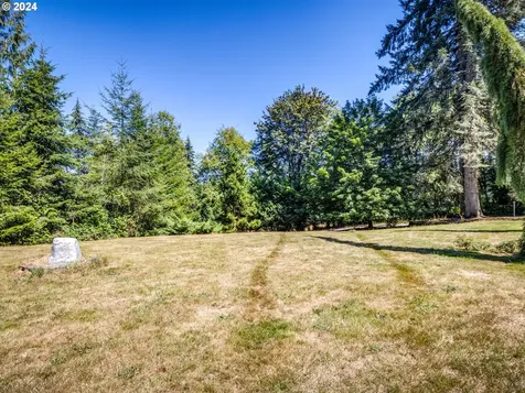 301 Cedar Hills Road Longview WA 98632