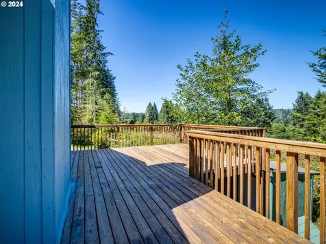 301 Cedar Hills Road Longview WA 98632