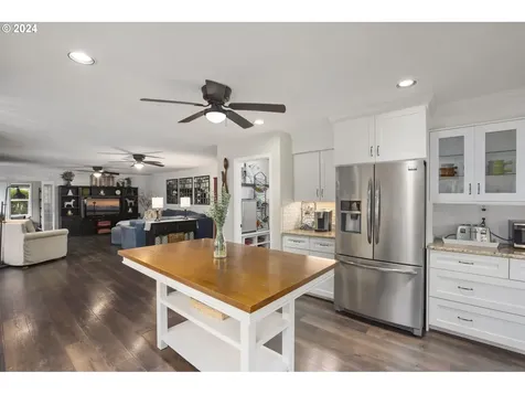 18100 NE 198th Court Brush Prairie WA 98606